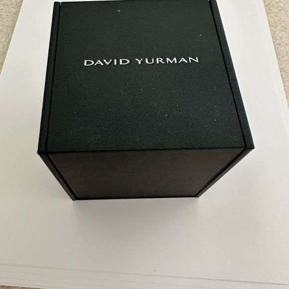 David Yurman Ring - Picture 4 of 13